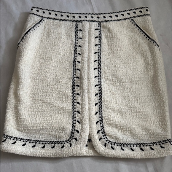 Dolan x Anthropologie Tulley Textured Mini Skirt Size M - Picture 3 of 12